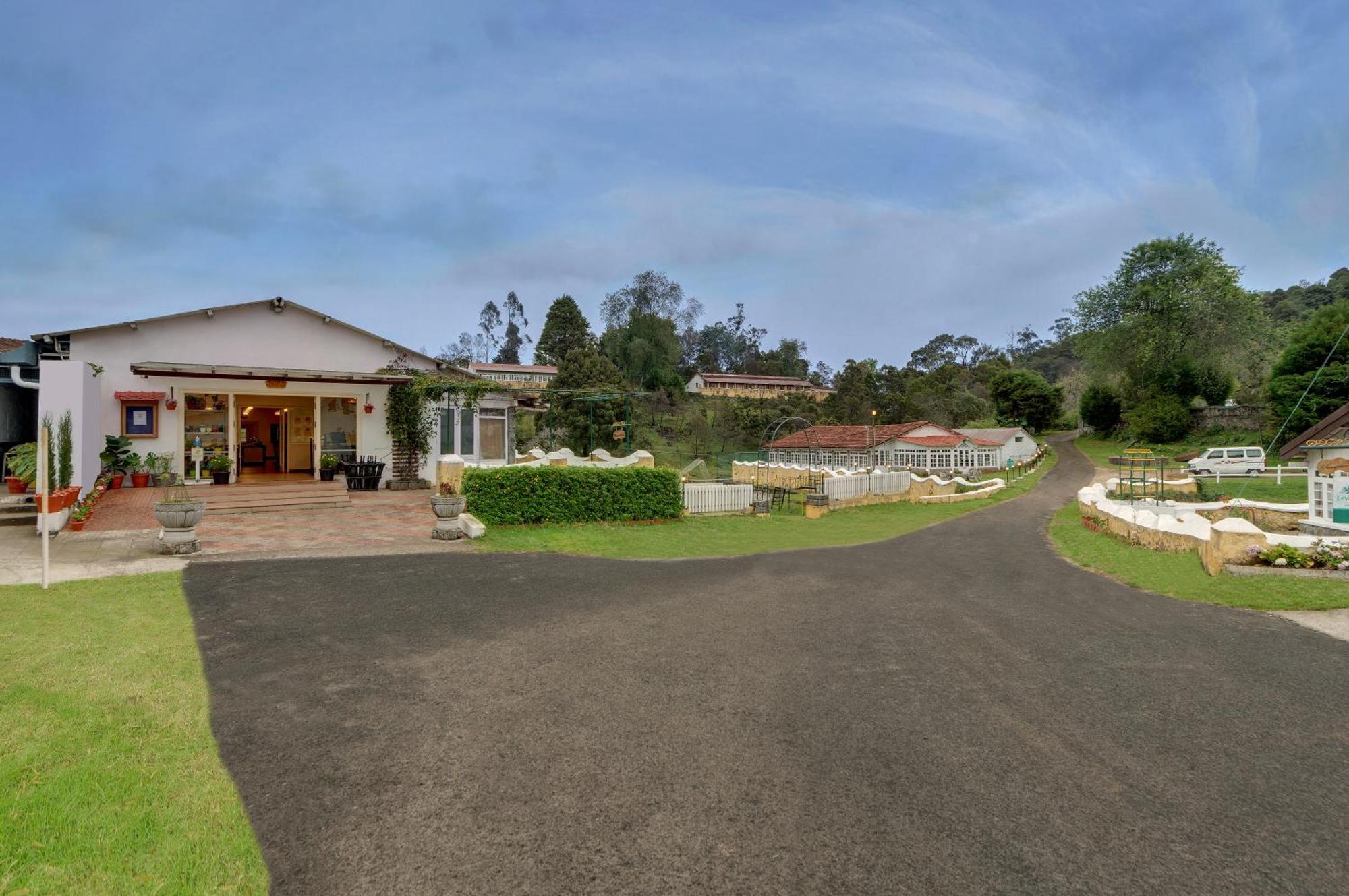 Holiday Home Resort Kodaikanal Exterior photo